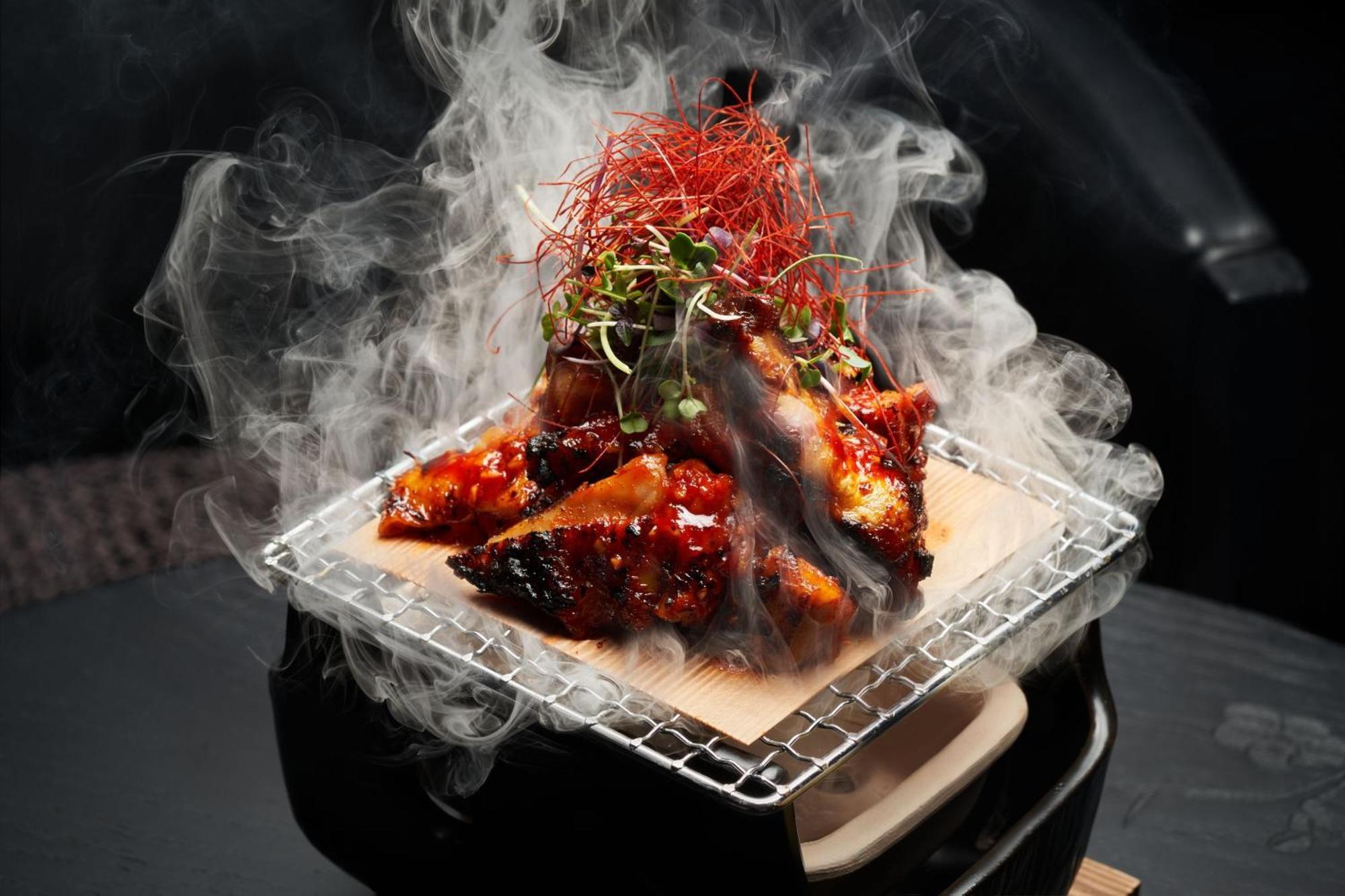 Marriott Resort Palm Jumeirah, Dubaj Exteriér fotografie Smoked eel
